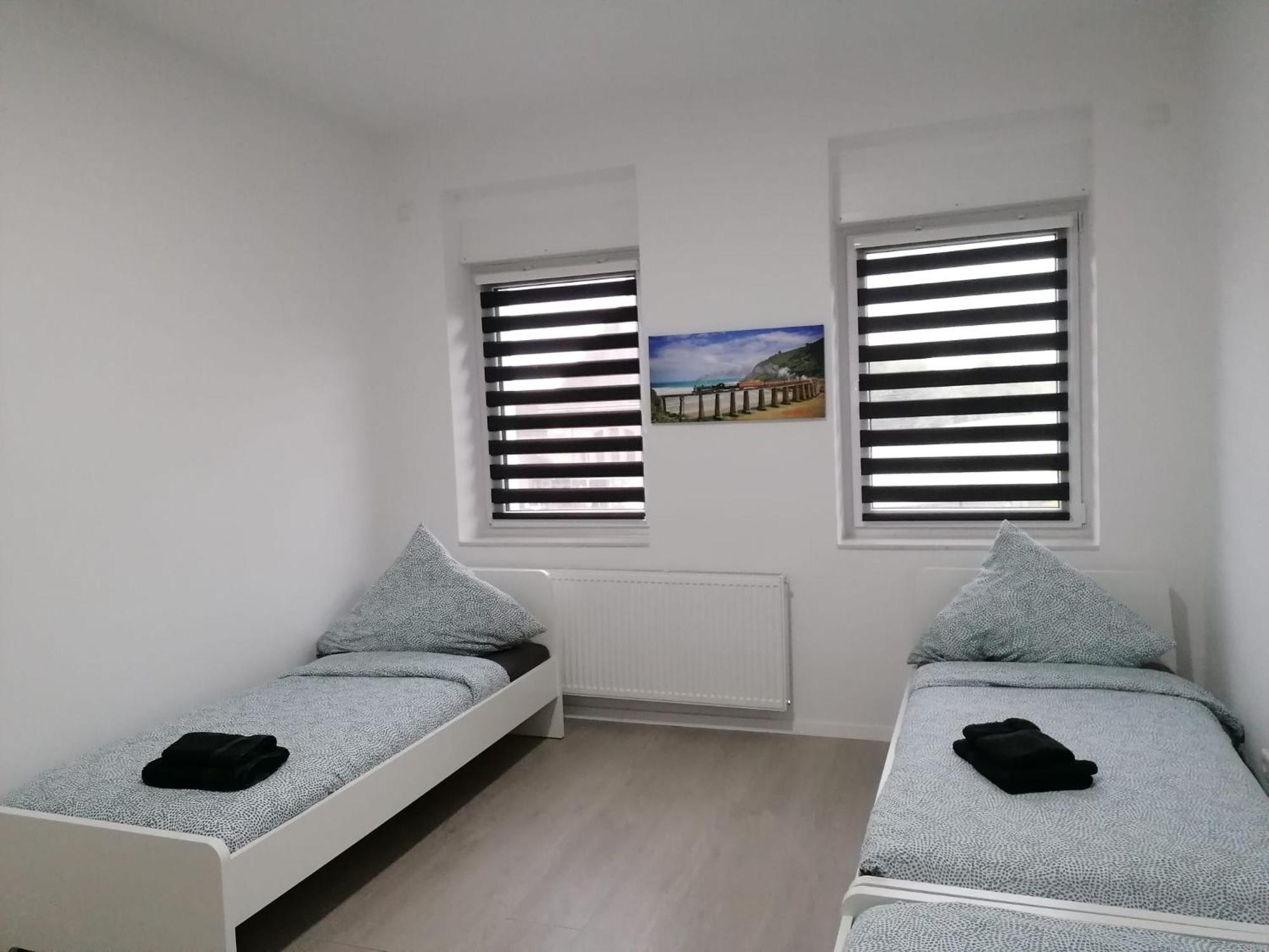 Estrella24 Living Rooms Sydney ヘルネ エクステリア 写真