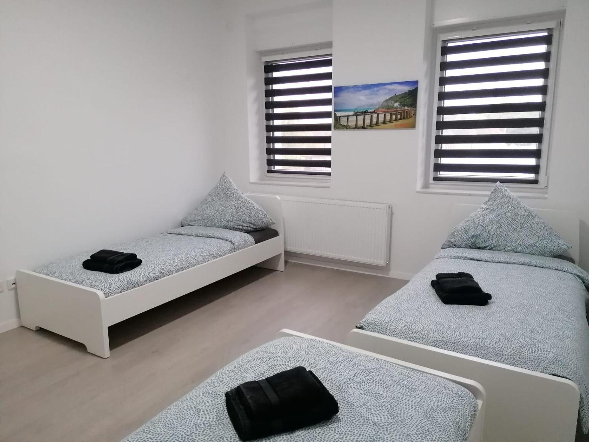 Estrella24 Living Rooms Sydney ヘルネ エクステリア 写真