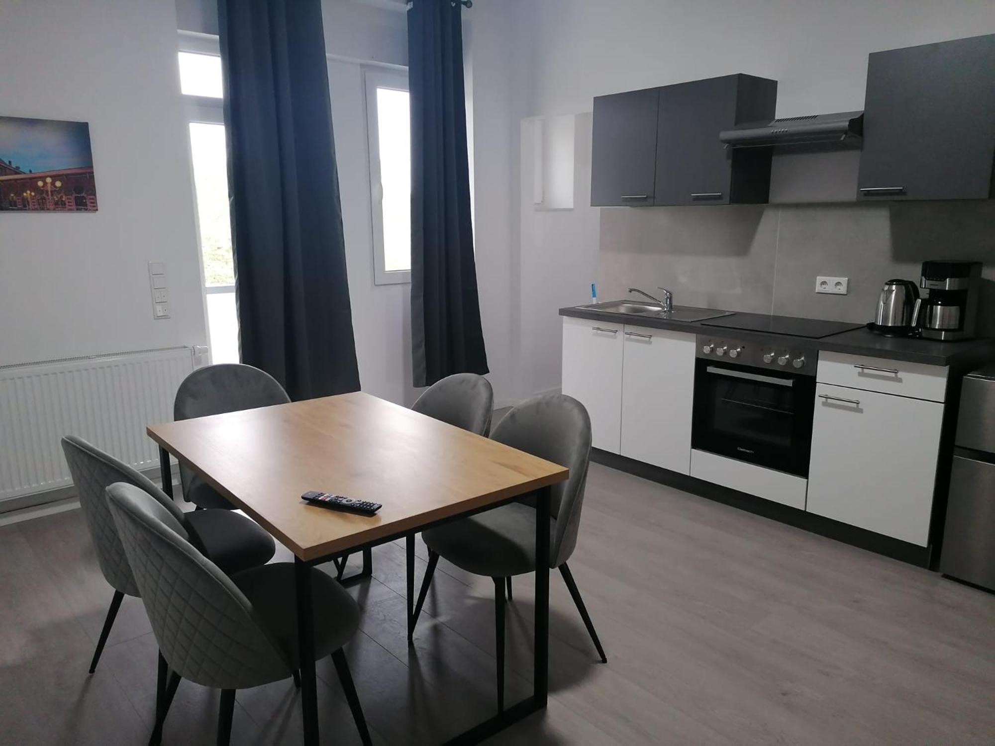Estrella24 Living Rooms Sydney ヘルネ エクステリア 写真